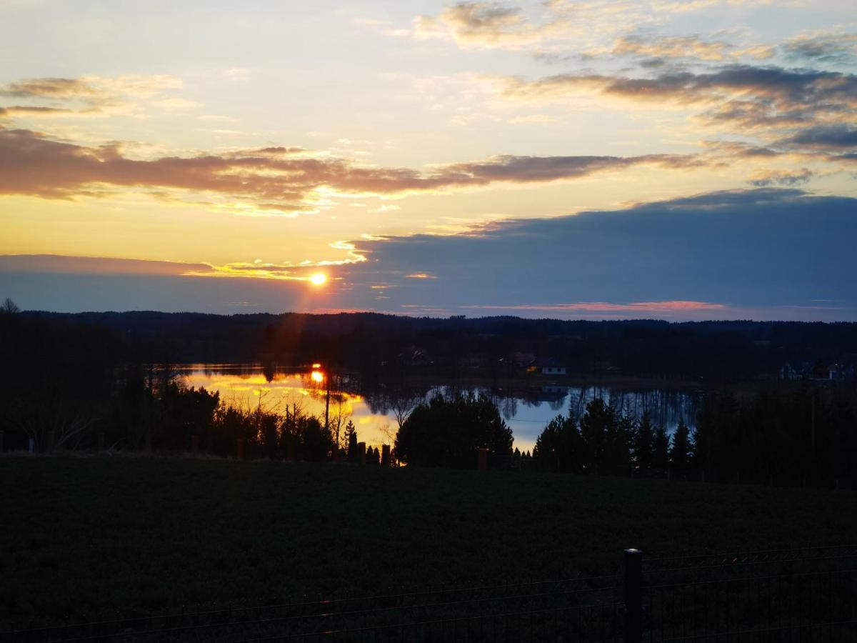 Sunset- Dom zachód słońca Moldzie Exterior foto