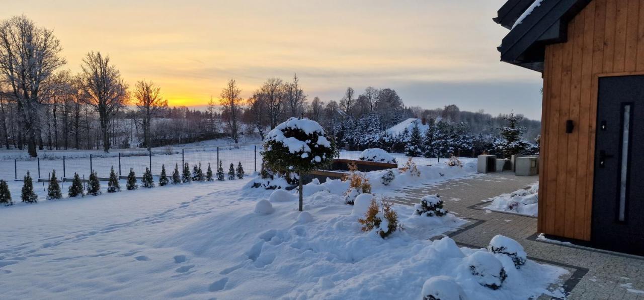 Sunset- Dom zachód słońca Moldzie Exterior foto